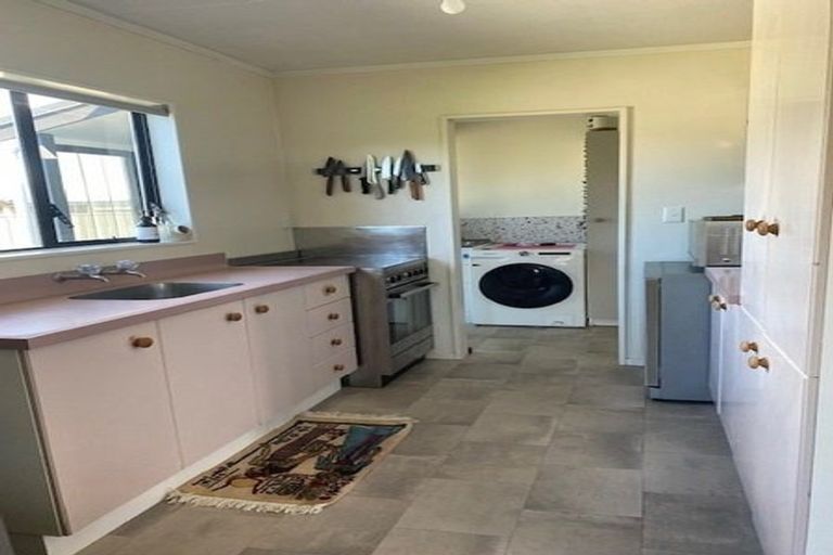 Photo of property in 18 Allens Lane, Clive, 4102