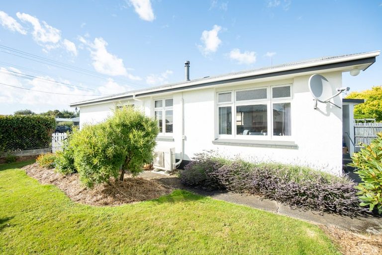 Photo of property in 43 Robertson Street, Gore, 9710