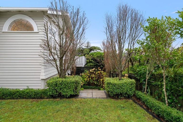 Photo of property in 7 Joll Street, Karori, Wellington, 6012