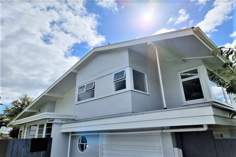 Photo of property in 15 Harley Grove, Boulcott, Lower Hutt, 5010