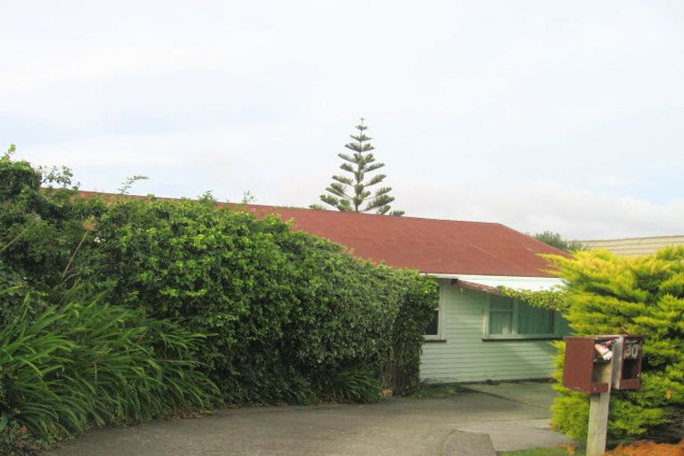 Photo of property in 30 Mana View Road, Paremata, Porirua, 5026