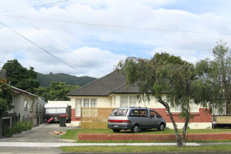 Photo of property in 19 Ararino Street, Trentham, Upper Hutt, 5018