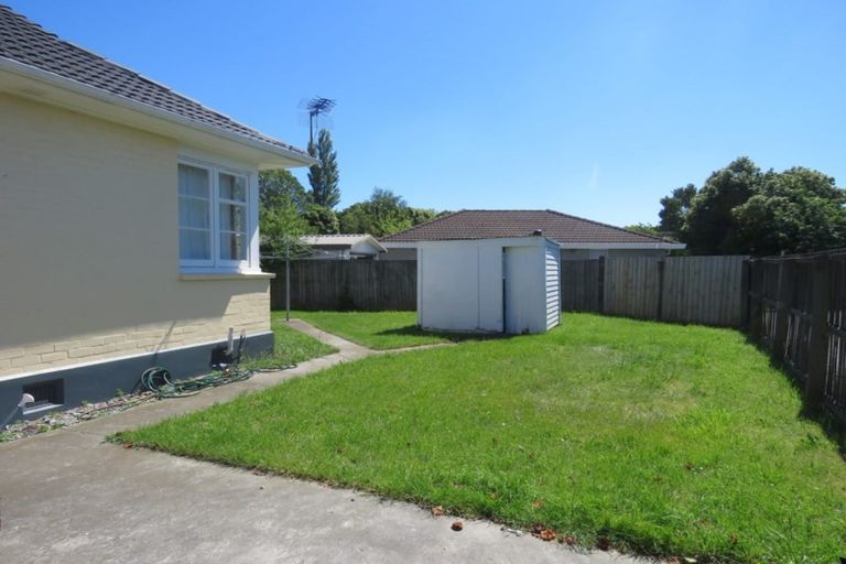 Photo of property in 22 Piko Crescent, Riccarton, Christchurch, 8041