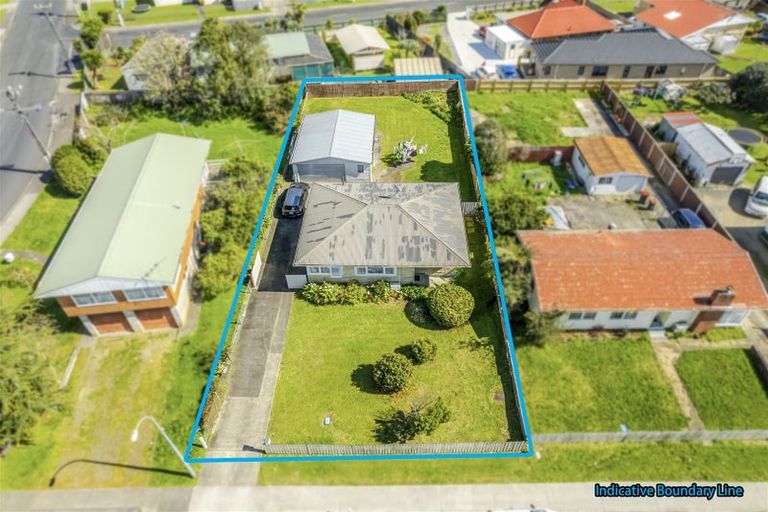 Photo of property in 51 President Avenue, Papakura, 2110