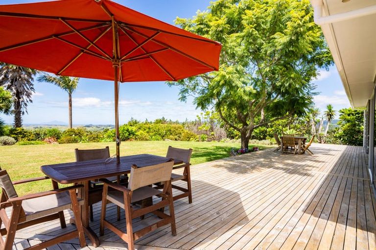 Photo of property in 350 Brooks Road, Waipu, 0582