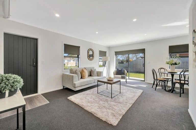Photo of property in 1/11 Forster Avenue, Hillcrest, Hamilton, 3216
