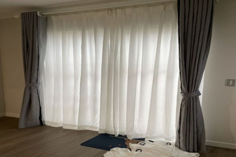 Photo of property in 2 Morepork Street, Flat Bush, Auckland, 2019