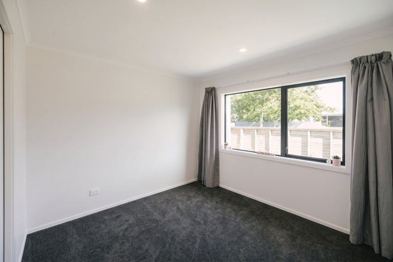 Photo of property in 24 Paisley Street, Mellons Bay, Auckland, 2014