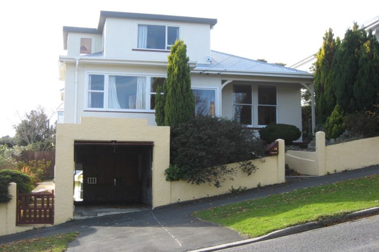 Photo of property in 18 Mcmillan Street, Maori Hill, Dunedin, 9010
