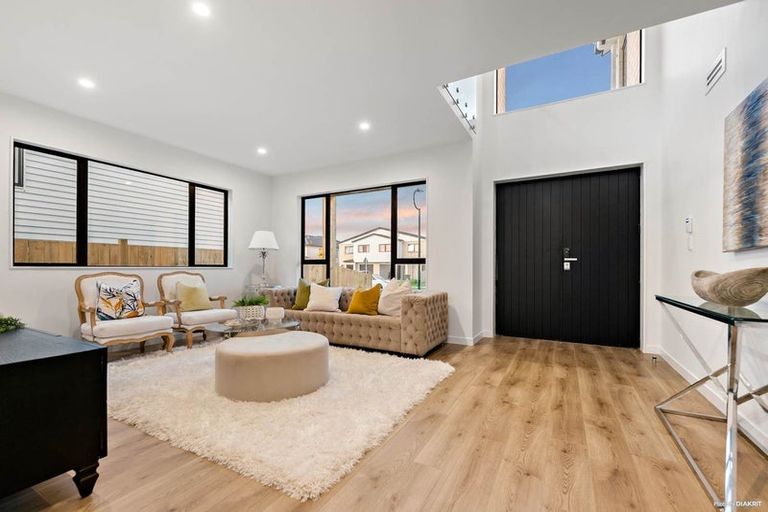 Photo of property in 44 Dungloe Avenue, Flat Bush, Auckland, 2019