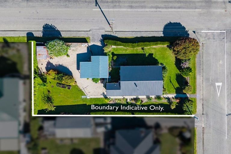 Photo of property in 6 Betten Street, Waimate, 7924