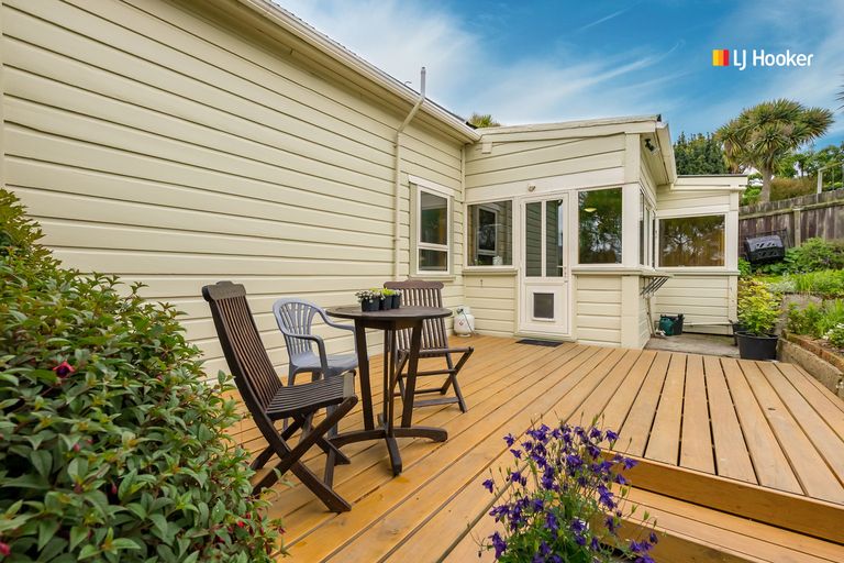 Photo of property in 14 Clifford Street, Dalmore, Dunedin, 9010