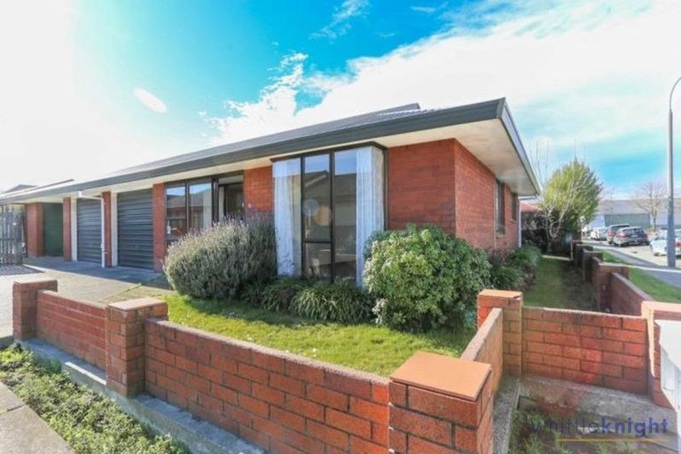 Photo of property in 1/8 Dallas Street, Riccarton, Christchurch, 8041