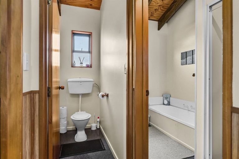 Photo of property in 46 Cook Street, Carters Beach, Westport, 7825