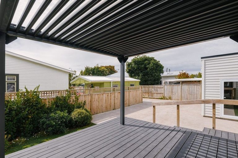 Photo of property in 8a Cuba Street, Takaro, Palmerston North, 4412