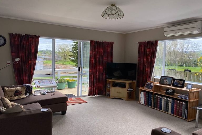 Photo of property in 2b Park Street, Paeroa, 3600