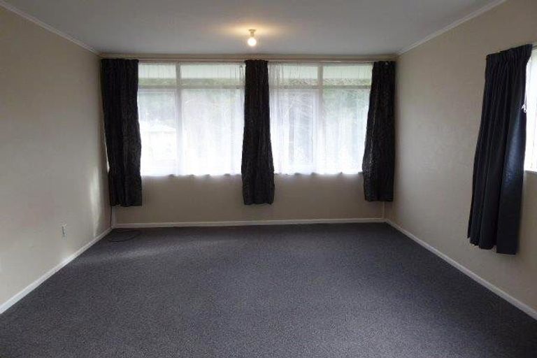 Photo of property in 2/7 Bridge Street, Melling, Lower Hutt, 5010