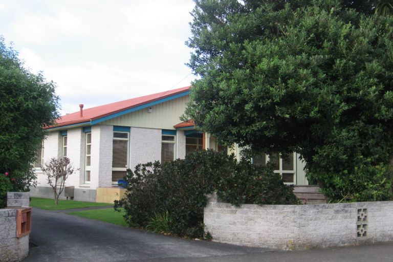 Photo of property in 42 Hautana Street, Woburn, Lower Hutt, 5010