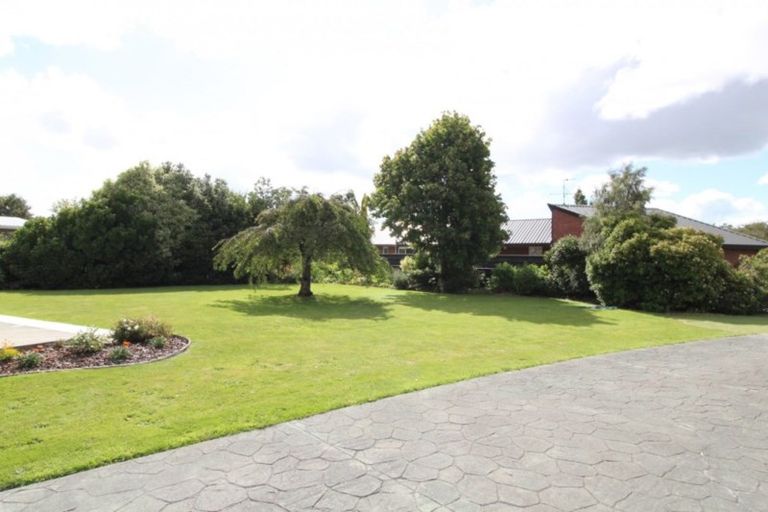 Photo of property in 37 Anne Street, Winton, 9720