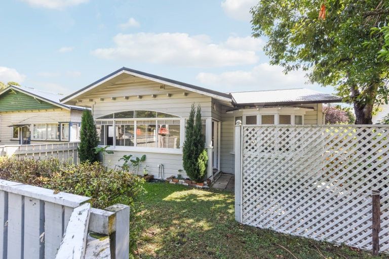 Photo of property in 1/5 Van Diemen Street, Nelson South, Nelson, 7010