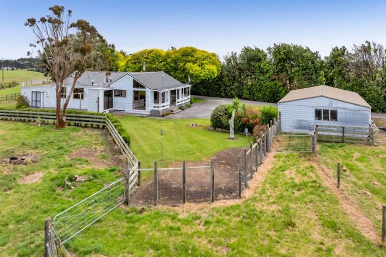 Photo of property in 369 Patiki Road, Pihama, Opunake, 4682