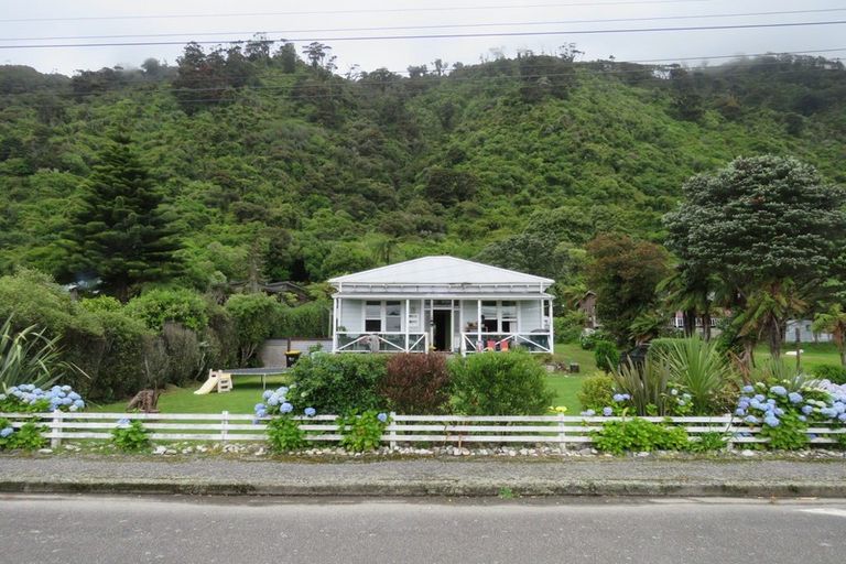 Photo of property in 31 Torea Street, Granity, 7823