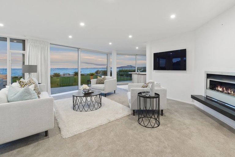 Photo of property in 1/31 Craig Road, Milford, Auckland, 0620