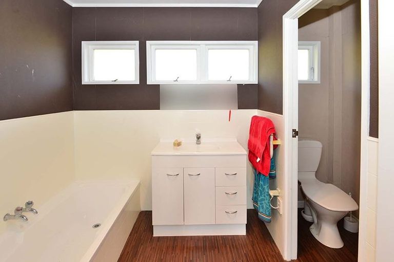 Photo of property in 579b Inland Road, Helensville, 0875