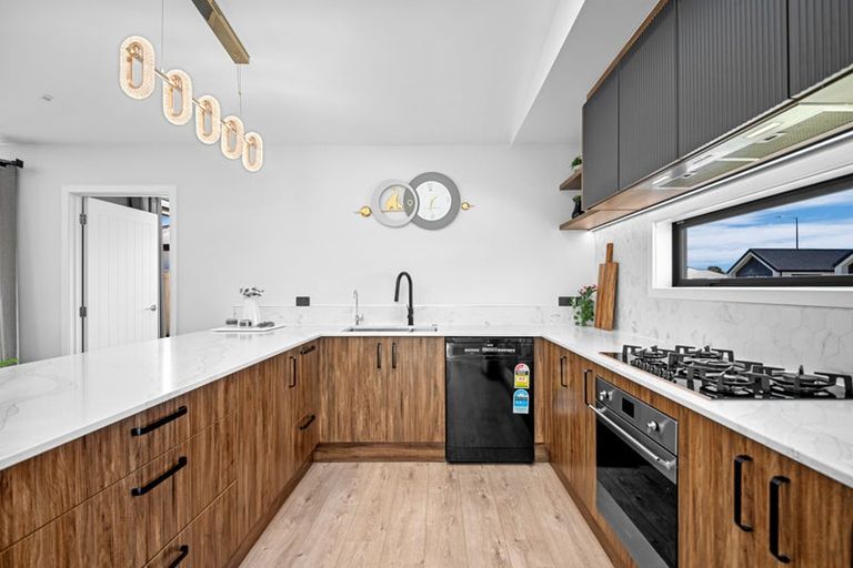 Photo of property in 4 Waterford Farm Road, Halswell, Christchurch, 8025