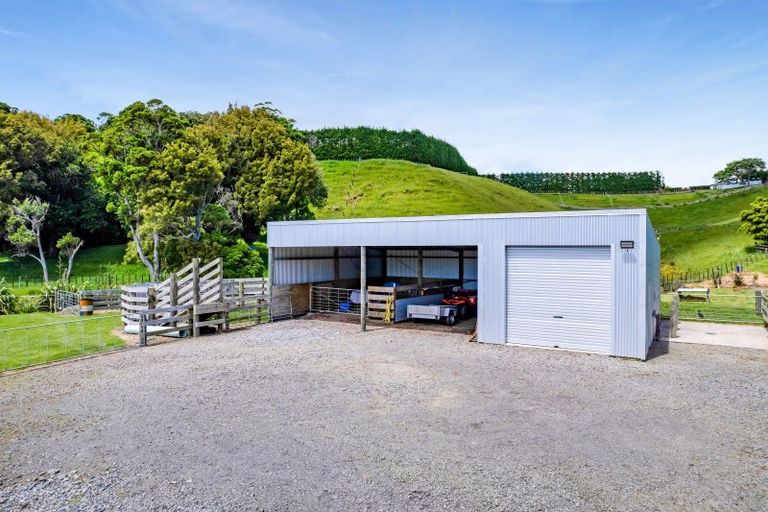 Photo of property in 489 Smart Road, Hillsborough, New Plymouth, 4372