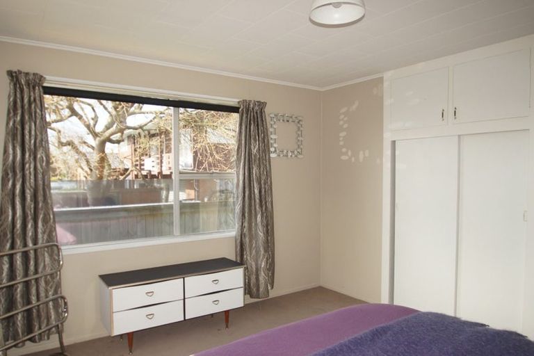 Photo of property in 2/24 Chilton Drive, Mairehau, Christchurch, 8052