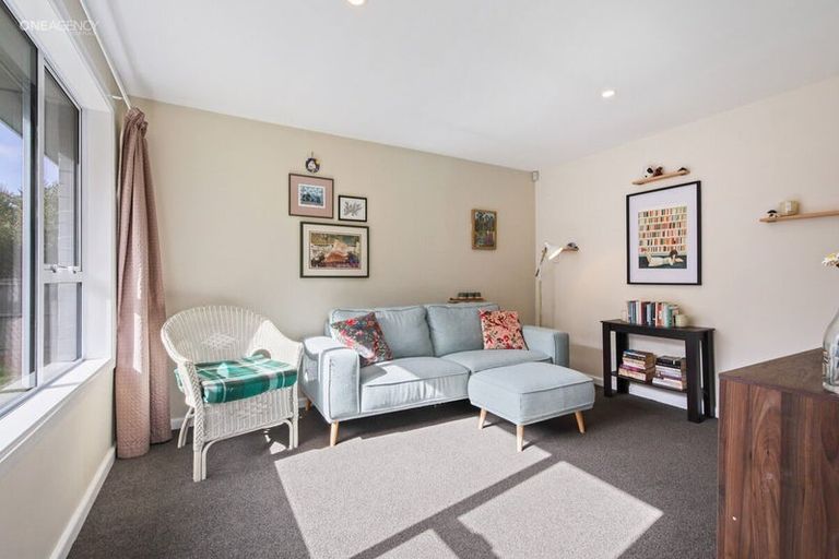 Photo of property in 121a Opawa Road, Opawa, Christchurch, 8023