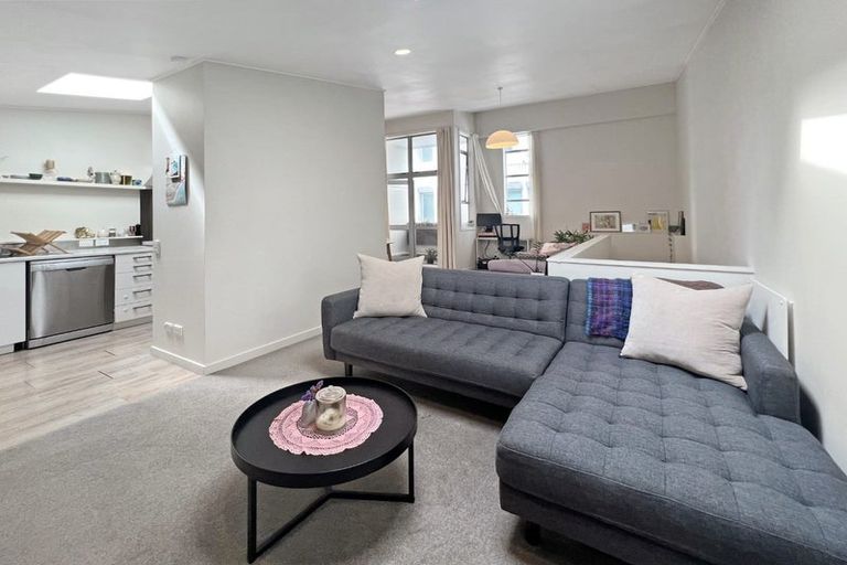 Photo of property in Dixonlane Apartments, 9/7 Feltex Lane, Te Aro, Wellington, 6011