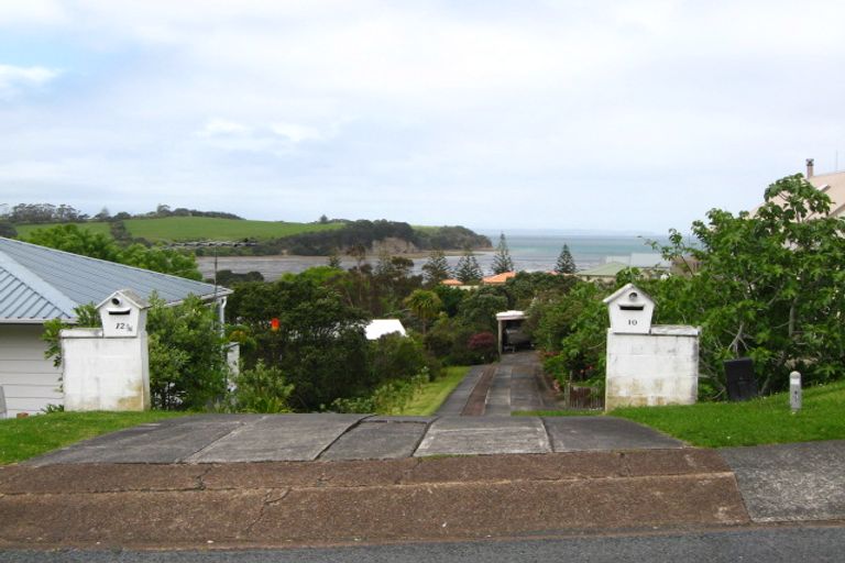 Photo of property in 10 Kotanui Avenue, Army Bay, Whangaparaoa, 0930