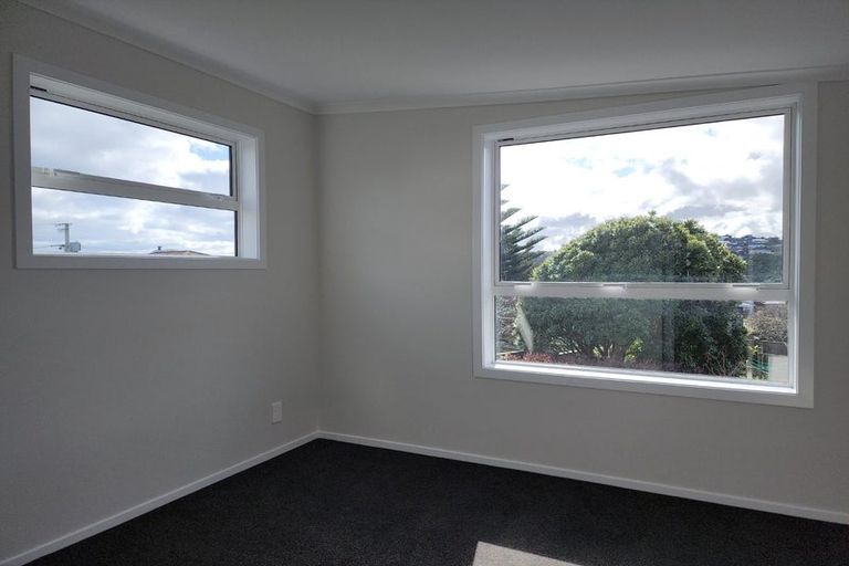 Photo of property in 40a Waiuta Street, Titahi Bay, Porirua, 5022