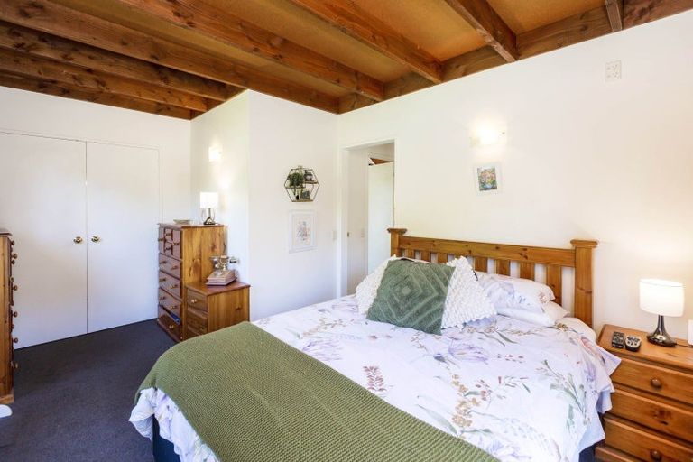 Photo of property in 11 Benzie Avenue, Wallaceville, Upper Hutt, 5018