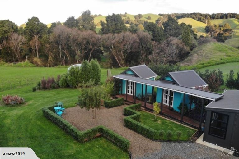 Photo of property in Paparoa Station Road, Paparoa, 0571
