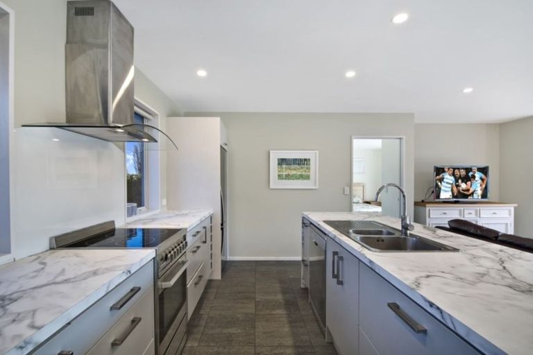 Photo of property in 25 Glovers Road, Halswell, Christchurch, 8025