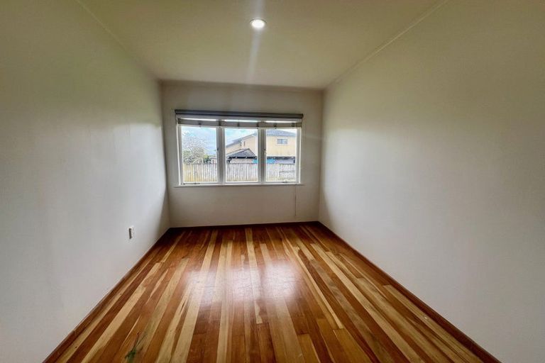 Photo of property in 35 Esperanto Road, Papatoetoe, Auckland, 2025