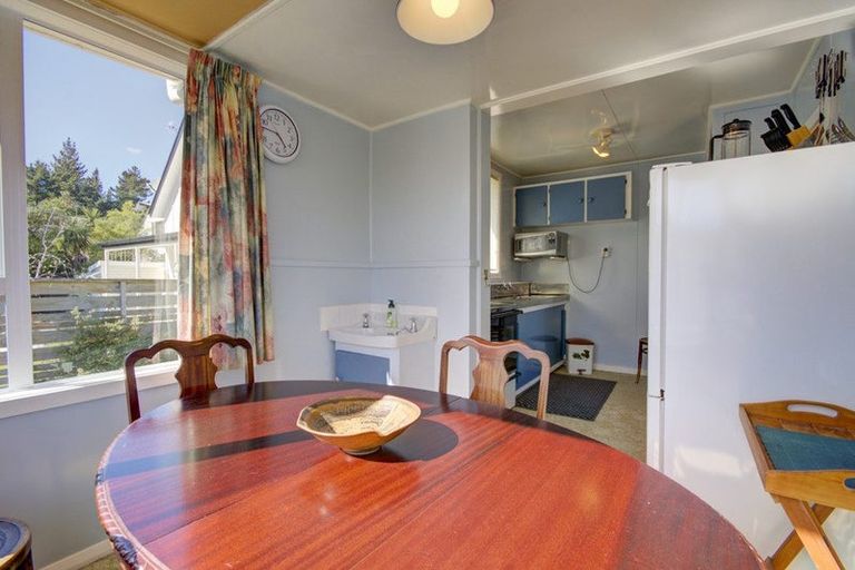 Photo of property in 14 Broadway Avenue, Waikuku Beach, 7473