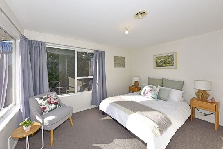 Photo of property in 32 Charnwood Crescent, Bishopdale, Christchurch, 8051