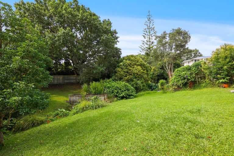 Photo of property in 3/52 Fruitvale Road, New Lynn, Auckland, 0600