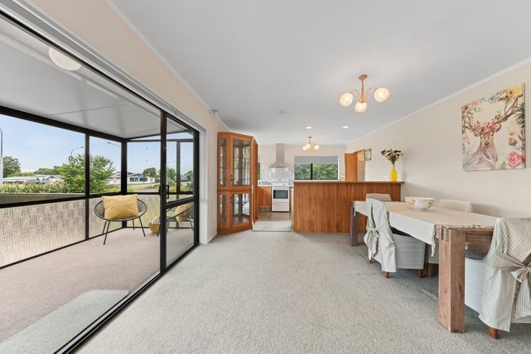 Photo of property in 5 Whakapaki Street, Urenui, 4375