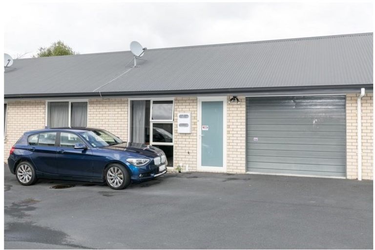 Photo of property in 15b Beaumont Street, Hamilton East, Hamilton, 3216