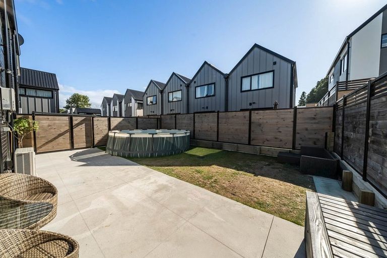 Photo of property in 11 Betty Boyes Street, Wallaceville, Upper Hutt, 5018