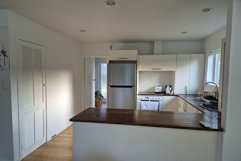 Photo of property in 55 Allington Road, Massey, Auckland, 0614