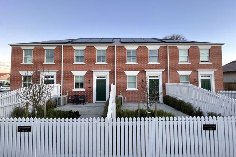 Photo of property in 30 Hargest Crescent, Saint Kilda, Dunedin, 9012