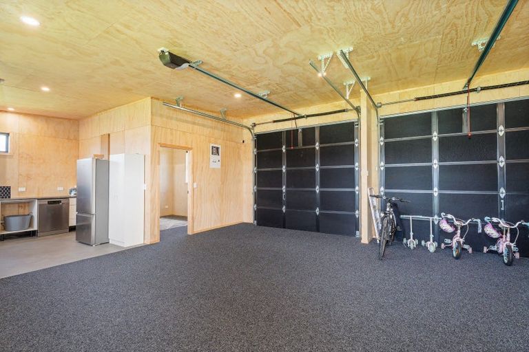 Photo of property in 5 Riria Way, Matarangi, 3592