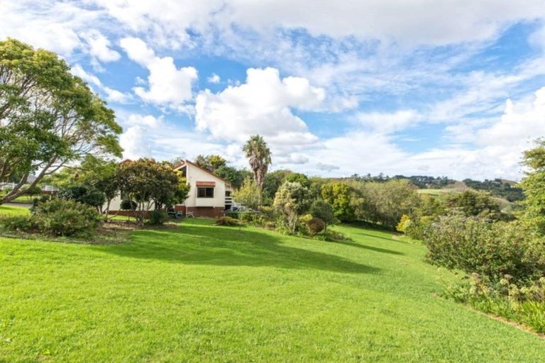 Photo of property in 283 Hill Road, The Gardens, Auckland, 2105