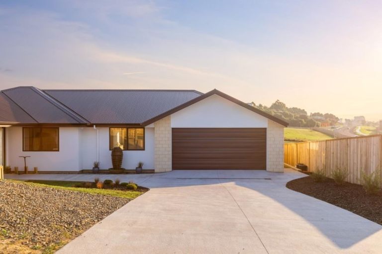 Photo of property in 3 Herring Place, Omokoroa, 3114